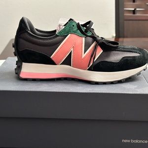 Men’s New Balance 327 Lunar New Year